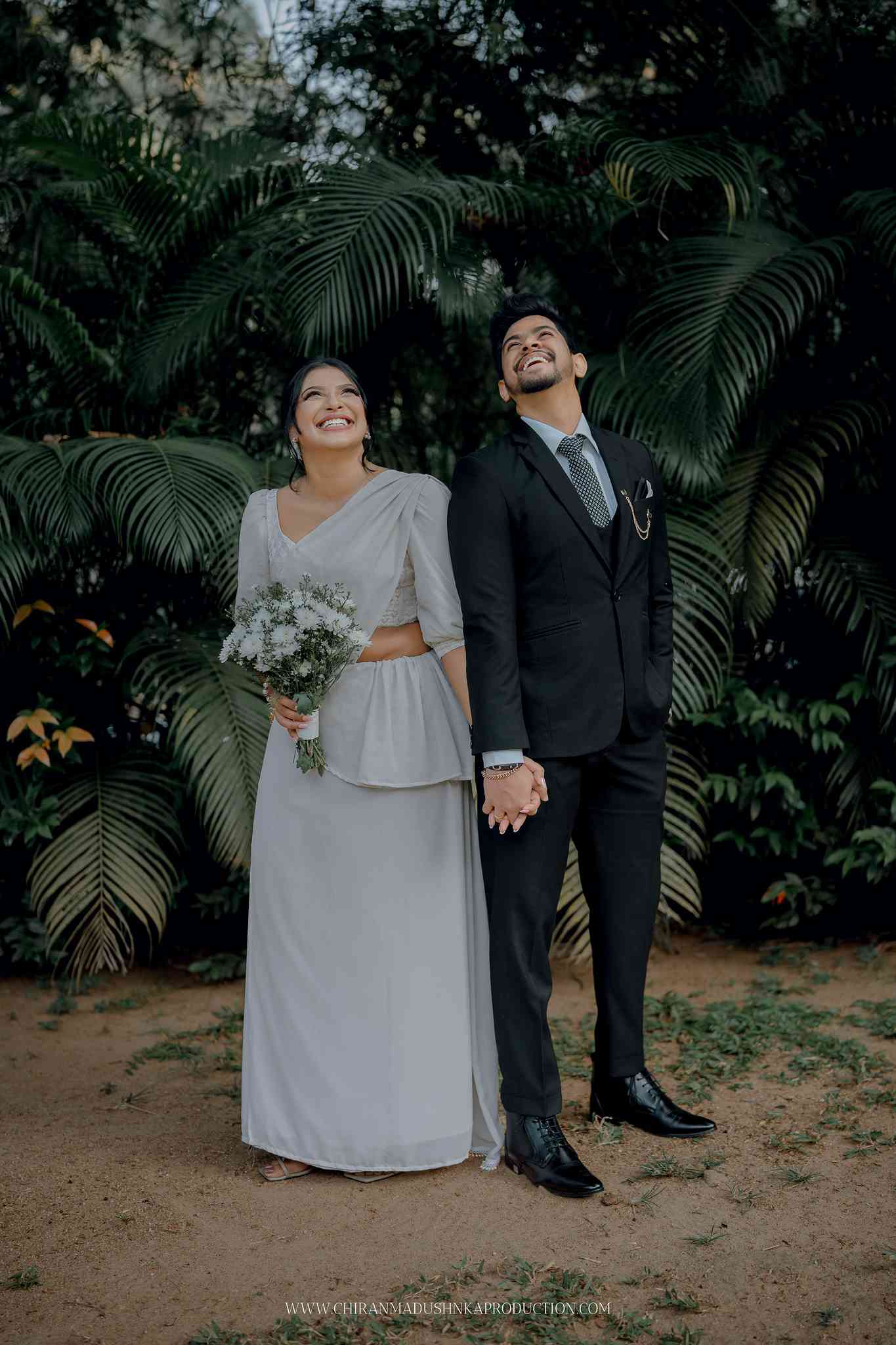 Buddhini & Chalaka 🖤🤍